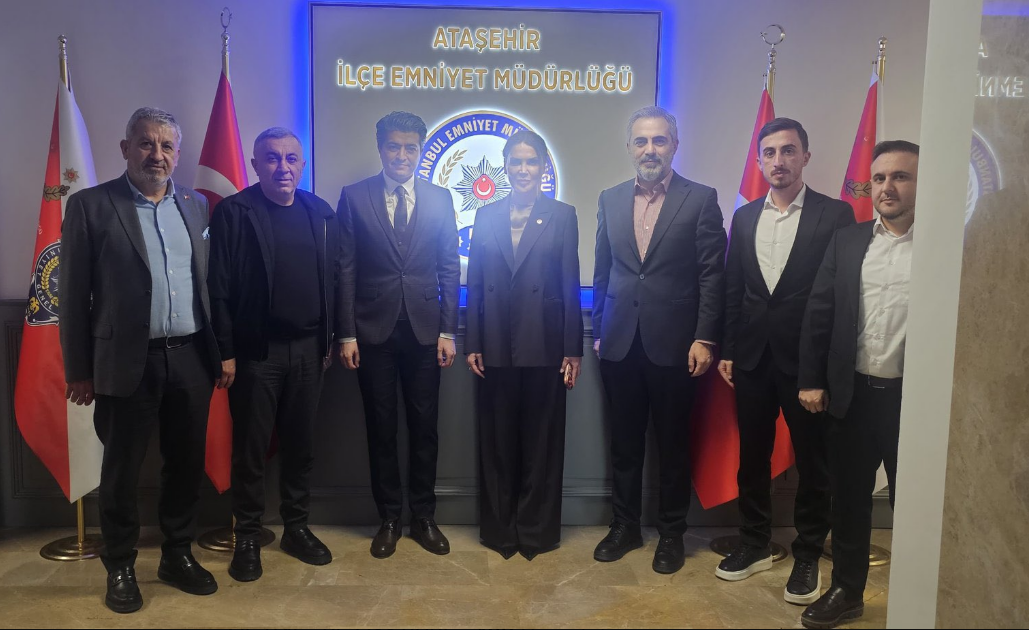 İstanbul Milletvekilimiz Sn. Av. Behiye EKER ve teşkilat mensuplarımız ile birlikte Ataşehir İlçe Emniyet Müdürümüz Dr. Abdulkadir Bilen’i ziyaret ettik.