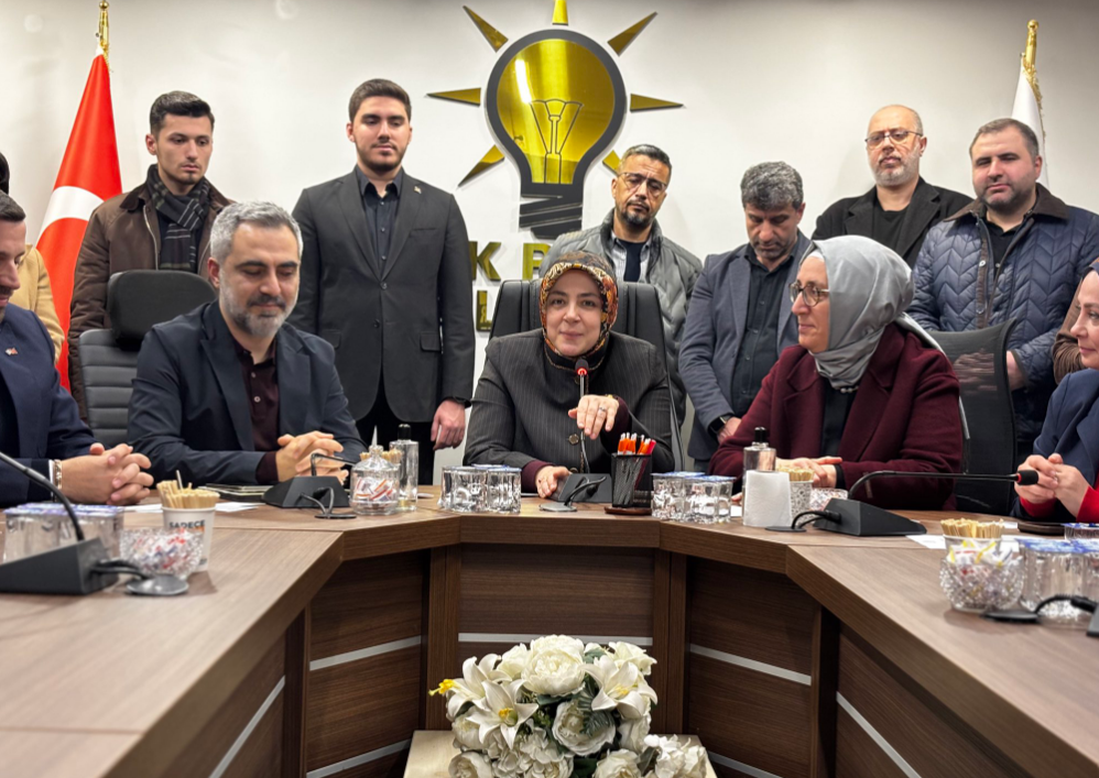 İlçe danışma meclisimizi Kadın Kolları Genel Başkanı Tuğba Işık Ercan ve İstanbul Kadın Kolları Başkanı Saliha Demirer’in katılımlarıyla gerçekleştirdik.